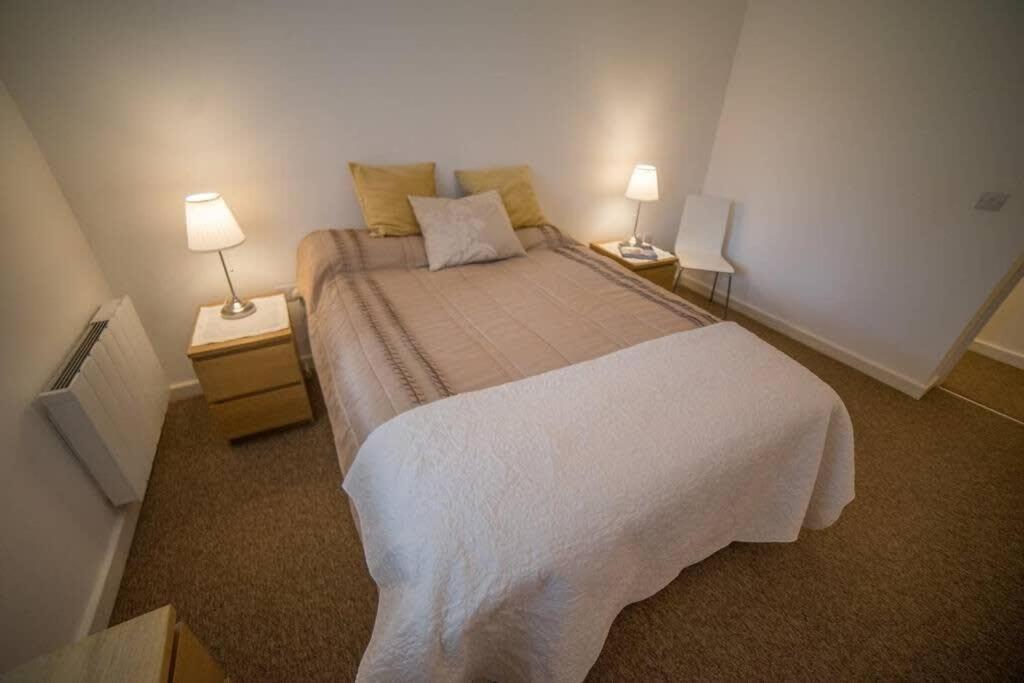 Champion Court Two Bedroom Flat Bristol Dış mekan fotoğraf